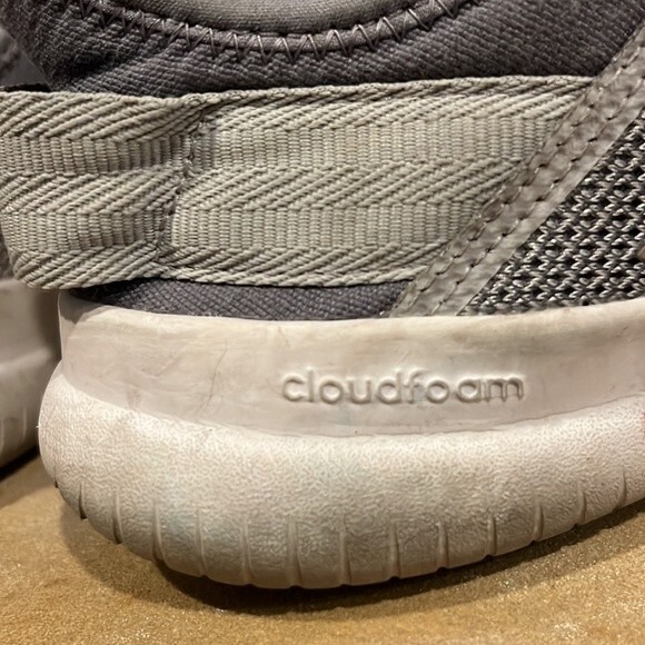 Adidas Cloudfoam QT Flex Grey Running Shoes - Picture 7 of 10